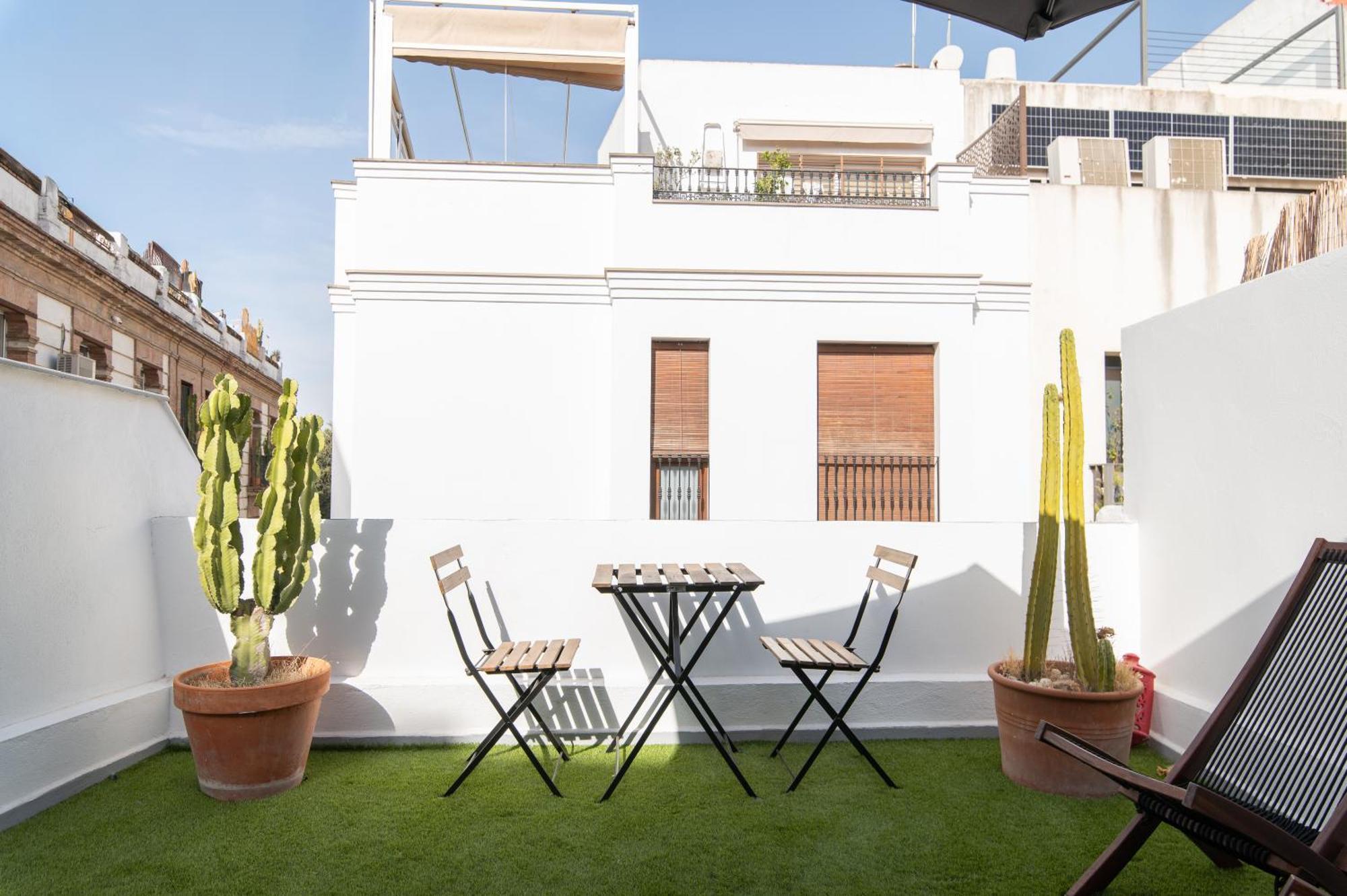 Apartamentos Alameda De Hercules, Seville